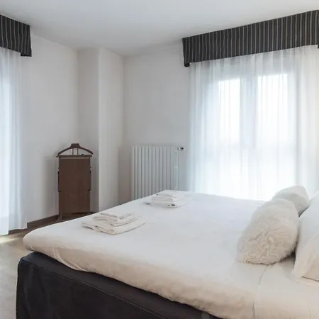 Pizzo Scalino 4* Chiesa in Valmalenco