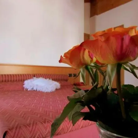 Pizzo Scalino 4* Chiesa in Valmalenco