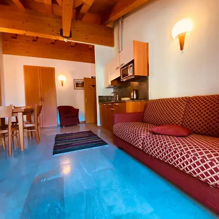 Pizzo Scalino Hotel Chiesa in Valmalenco