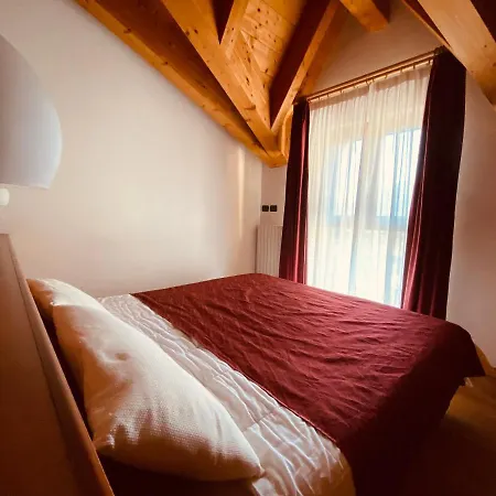 Pizzo Scalino Hotel