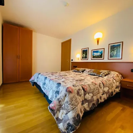 Hotel Pizzo Scalino 4*